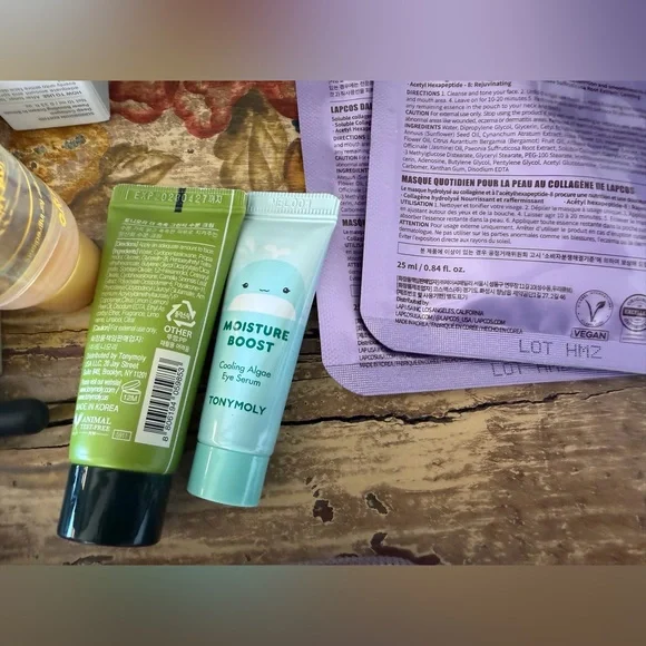 🦋Huge Korean Skincare Bundle - Picture 9 of 14